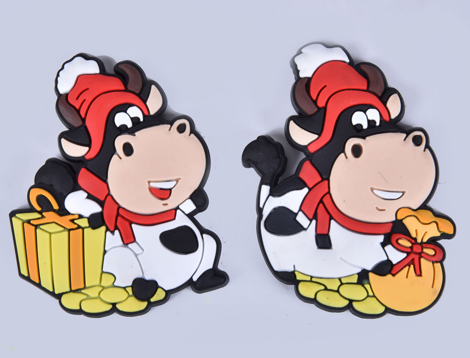 Магнит новогодний Бычок XF49608 6,5см